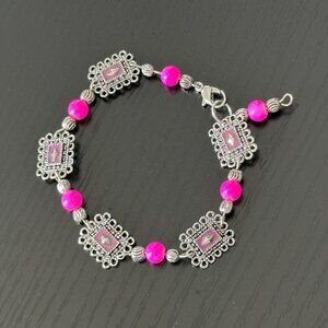 NEW Super Cute Beaded & Link Bracelet Silver Tone Hot Pink Beads & Pink Enamel